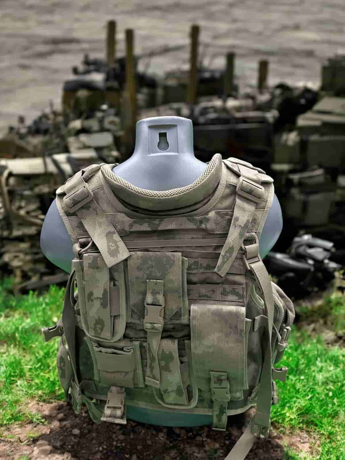 Military Vests - Thumbnail 3